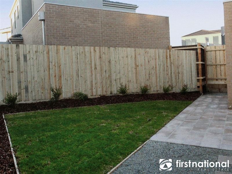 11/290 Centre Road, Narre Warren South VIC 3805