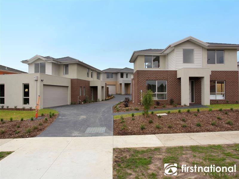 11/290 Centre Road, Narre Warren South VIC 3805