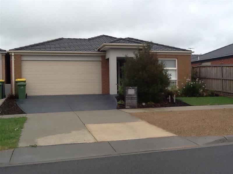 29 Celestine Drive, Officer VIC 3809