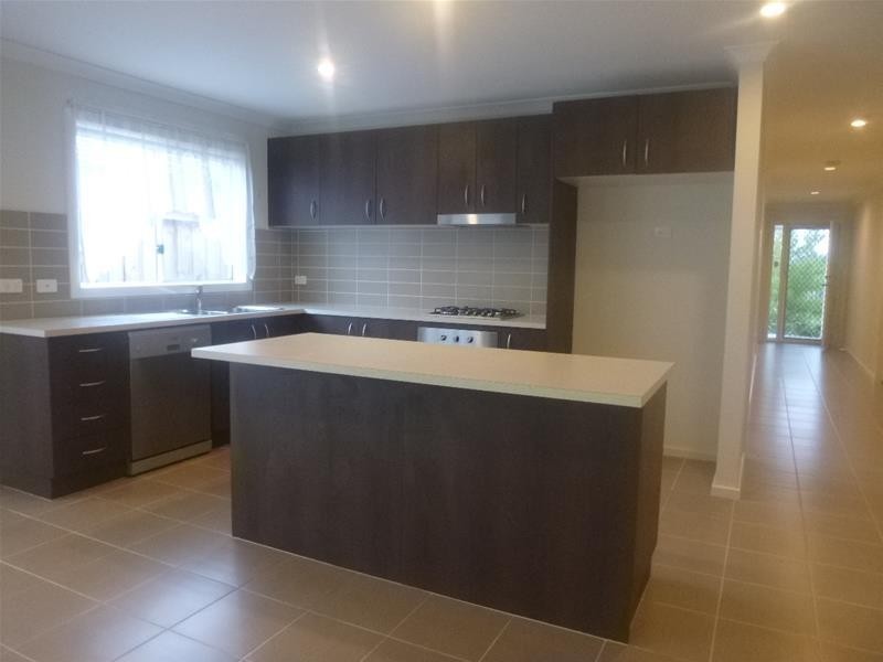 29 Celestine Drive, Officer VIC 3809