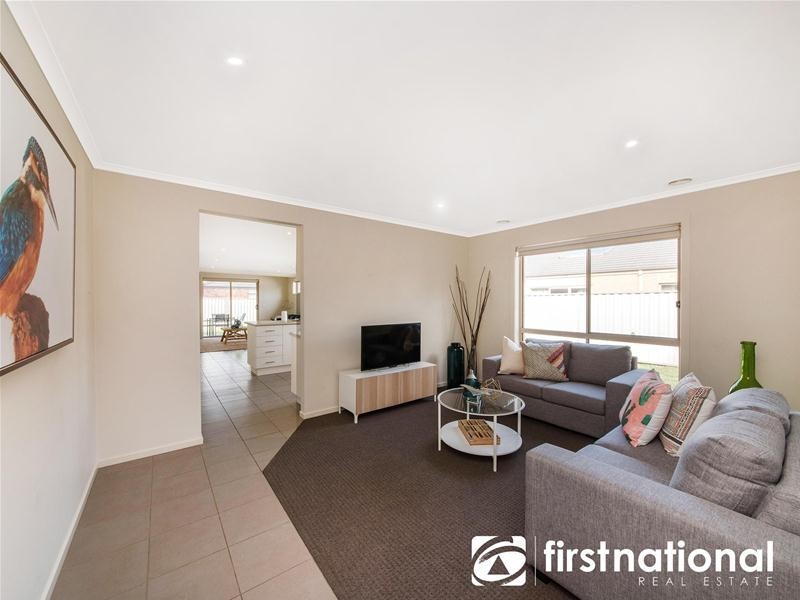 3 Victory Drive, Pakenham VIC 3810