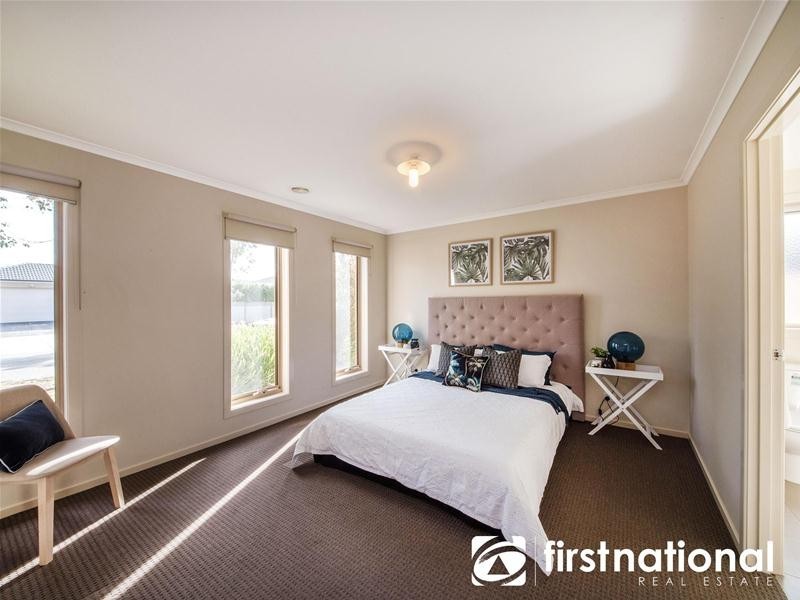 3 Victory Drive, Pakenham VIC 3810