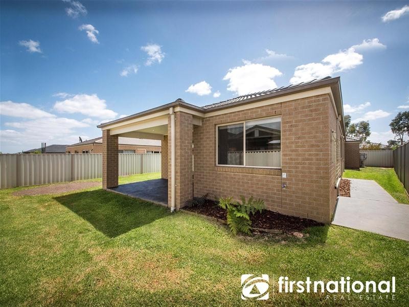 3 Victory Drive, Pakenham VIC 3810