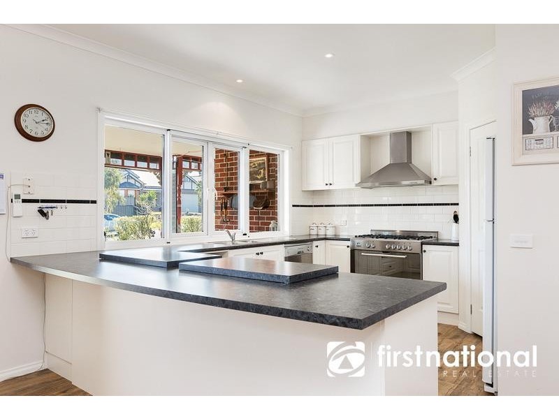 17 Windermere Boulevard, Pakenham VIC 3810