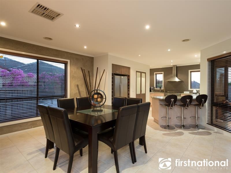 13 Ridgemont Drive, Berwick VIC 3806