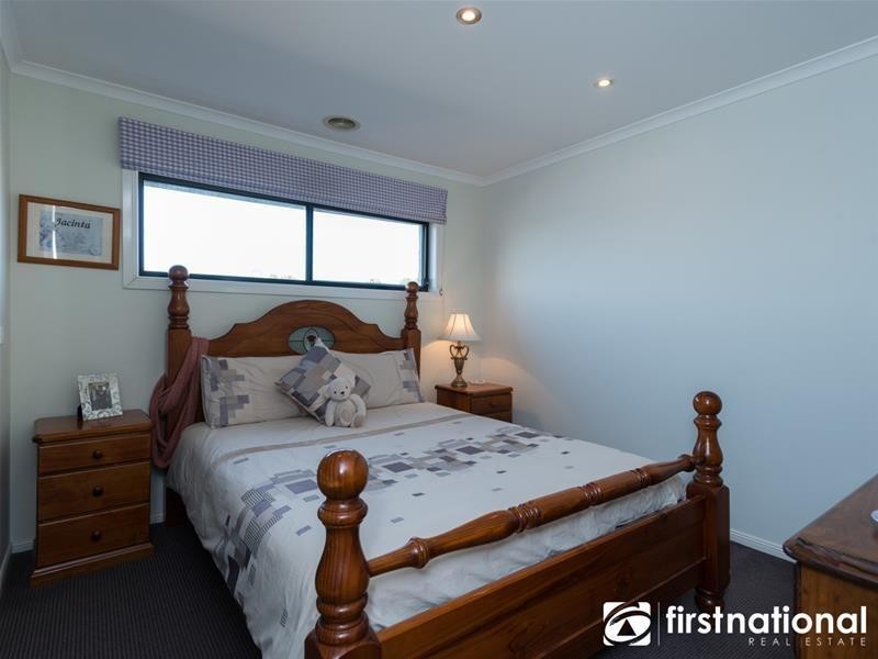 13 Ridgemont Drive, Berwick VIC 3806