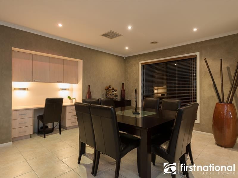 13 Ridgemont Drive, Berwick VIC 3806