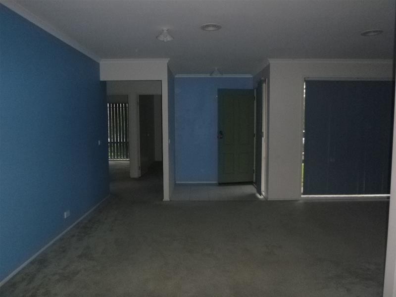 82 Lakeview Drive, Narre Warren South VIC 3805