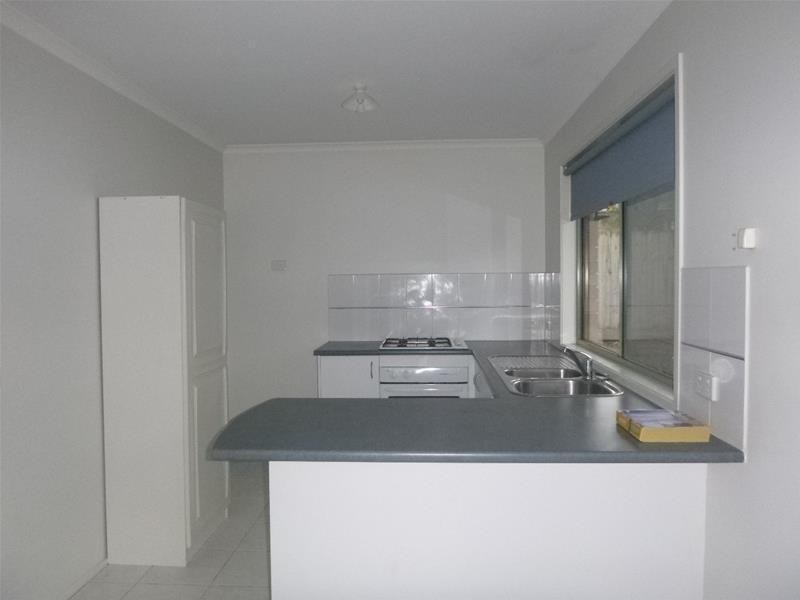 82 Lakeview Drive, Narre Warren South VIC 3805