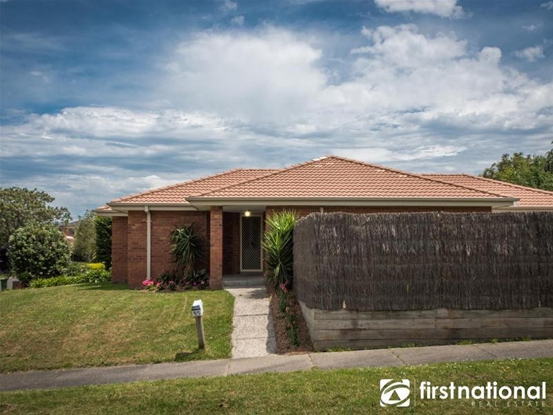 55 Lodge  Crescent, Berwick VIC 3806