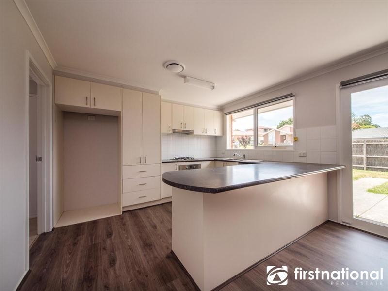 55 Lodge  Crescent, Berwick VIC 3806