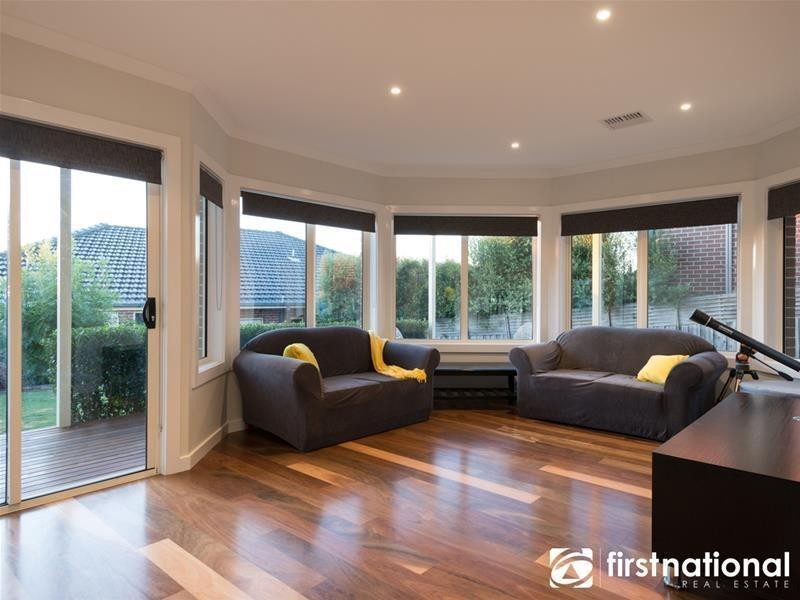 5 Yaldara Drive, Berwick VIC 3806