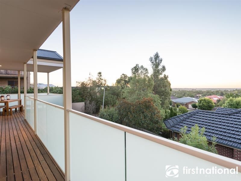 5 Yaldara Drive, Berwick VIC 3806