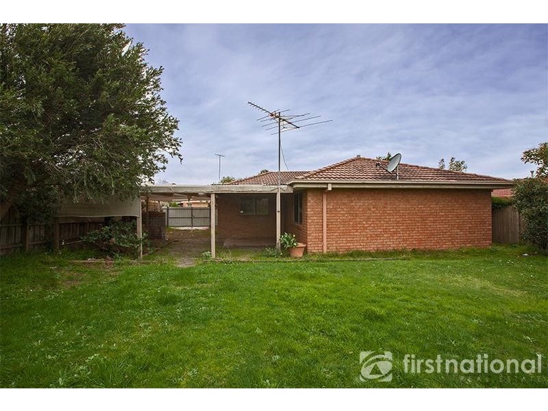 13 Kara Court, Pakenham VIC 3810