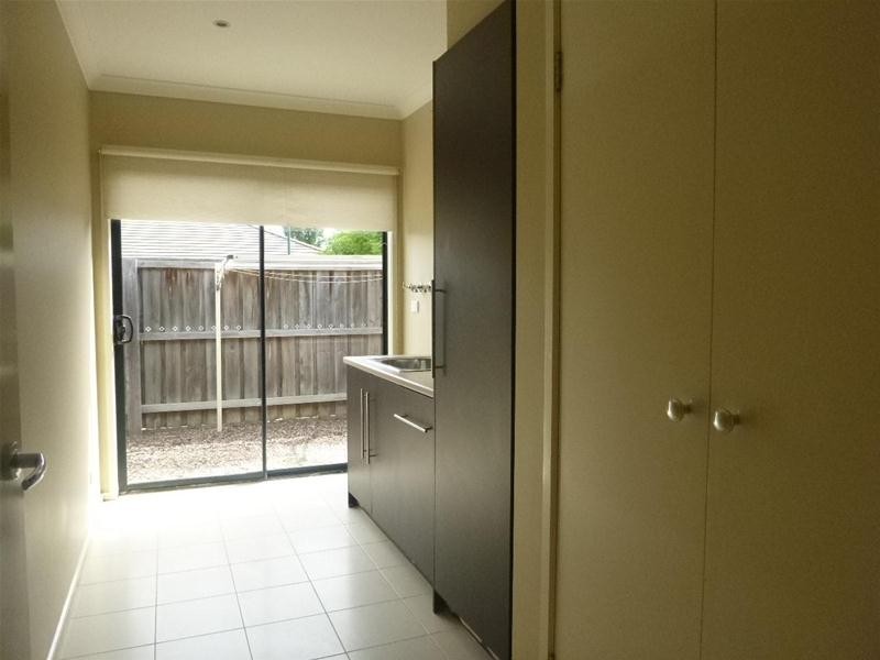 24 Chase Boulevard, Berwick VIC 3806