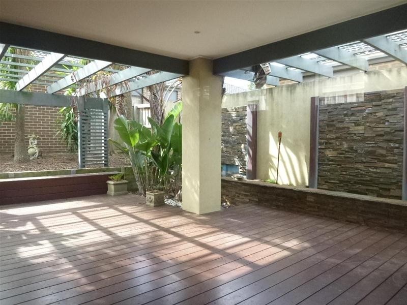 24 Chase Boulevard, Berwick VIC 3806