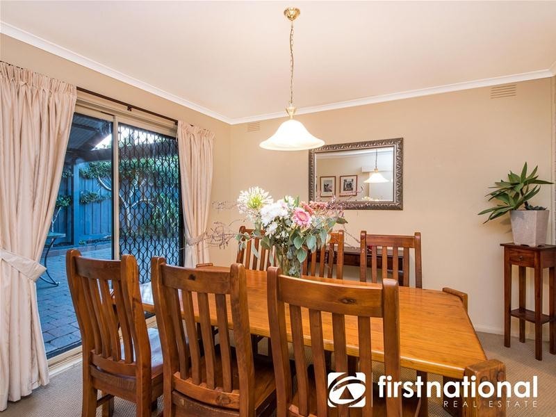 42 Outlook Drive, Berwick VIC 3806