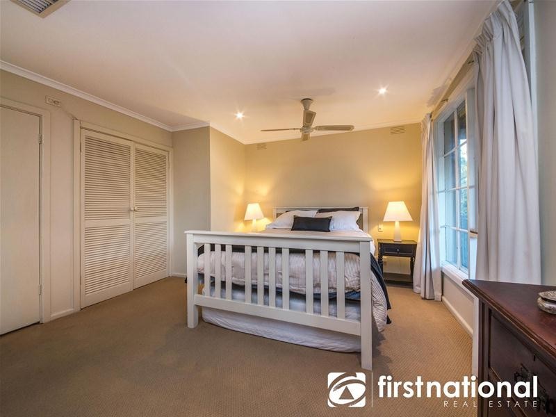 42 Outlook Drive, Berwick VIC 3806