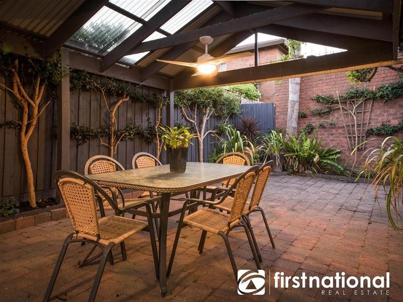 42 Outlook Drive, Berwick VIC 3806