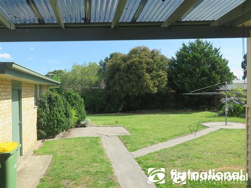 4 Henty Street, Pakenham VIC 3810