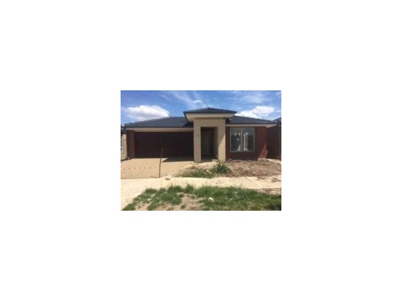 32 (lot) Cups Court, Clyde North VIC 3978