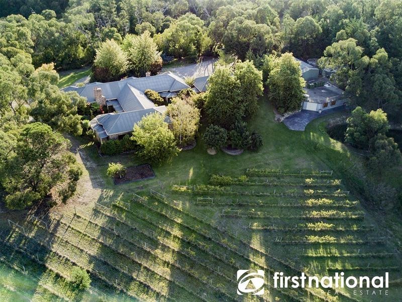 130 Whiteside  Road, Officer VIC 3809