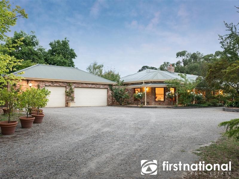 130 Whiteside  Road, Officer VIC 3809