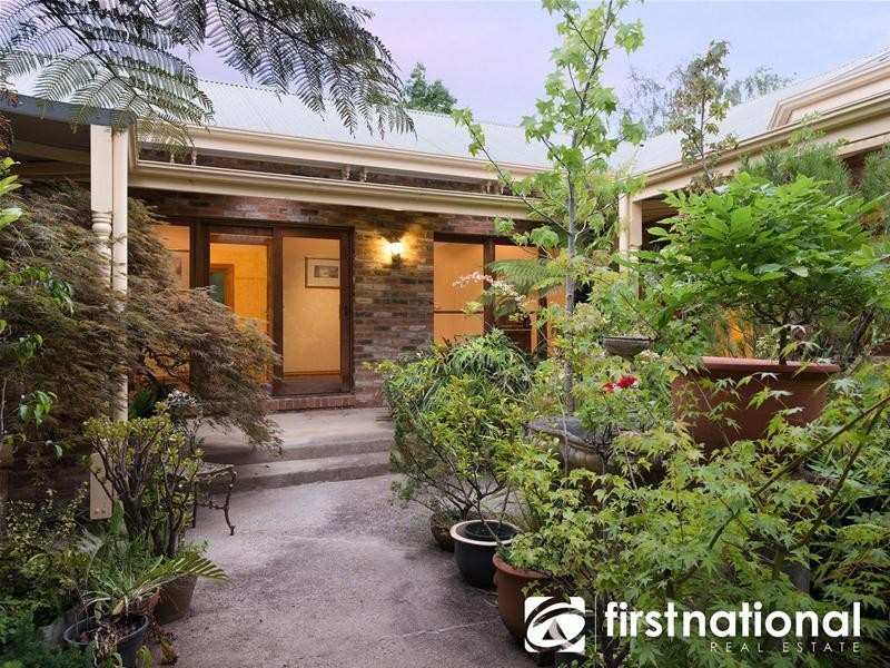 130 Whiteside  Road, Officer VIC 3809