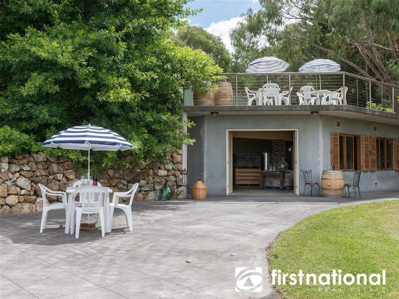 130 Whiteside  Road, Officer VIC 3809