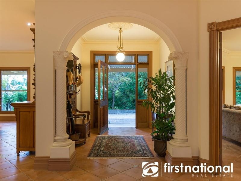 130 Whiteside  Road, Officer VIC 3809