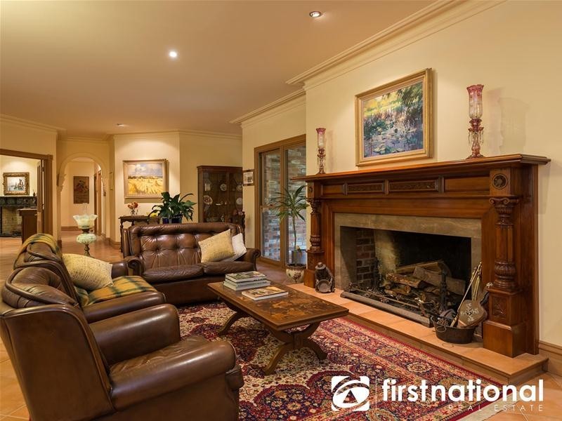 130 Whiteside  Road, Officer VIC 3809