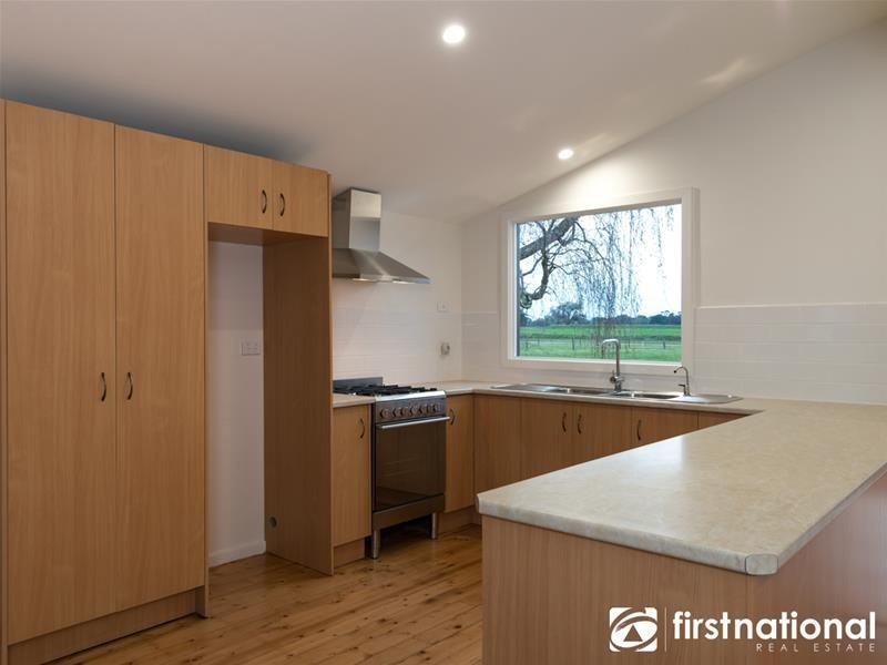 210 Murray Road, Cora Lynn VIC 3814