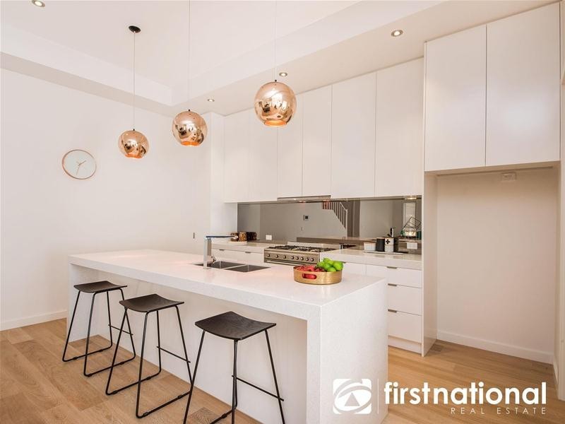 12 Araluen Rise, Narre Warren VIC 3805