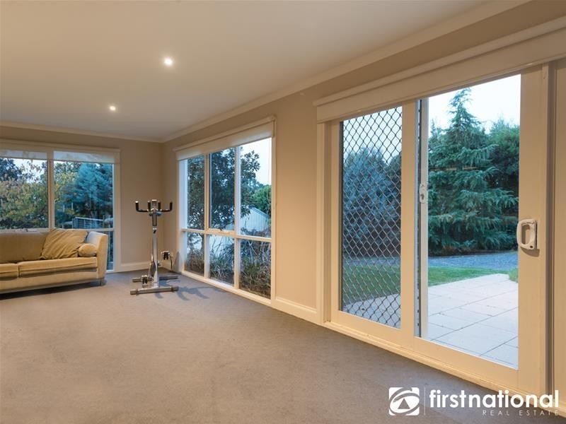 32 Salisbury Road, Beaconsfield Upper VIC 3808