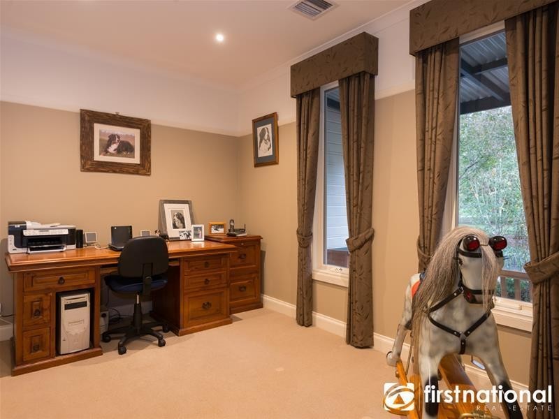 32 Salisbury Road, Beaconsfield Upper VIC 3808