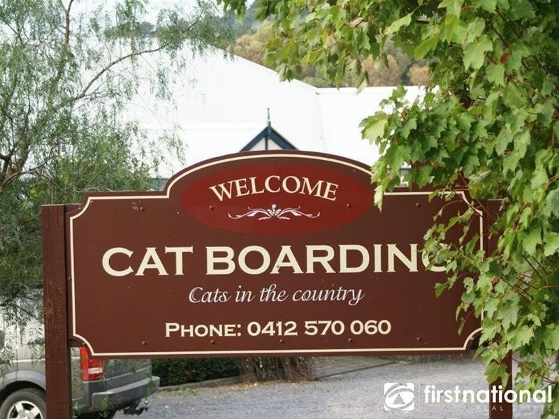 32 Salisbury Road, Beaconsfield Upper VIC 3808