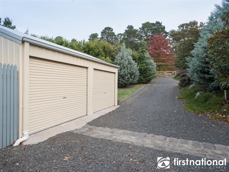 32 Salisbury Road, Beaconsfield Upper VIC 3808