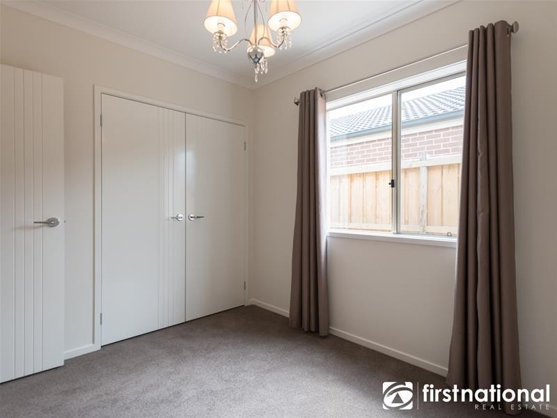 41 Riverstone Boulevard, Berwick VIC 3806