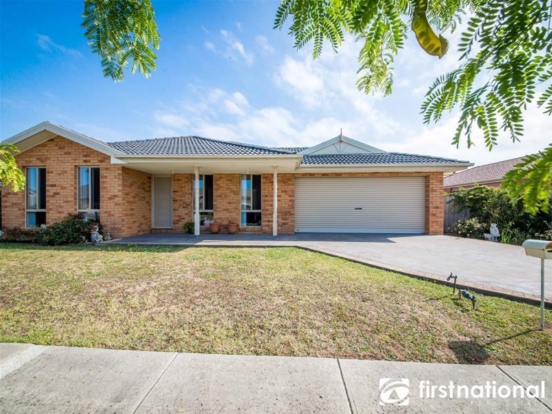 3 Mason Mews, Pakenham VIC 3810