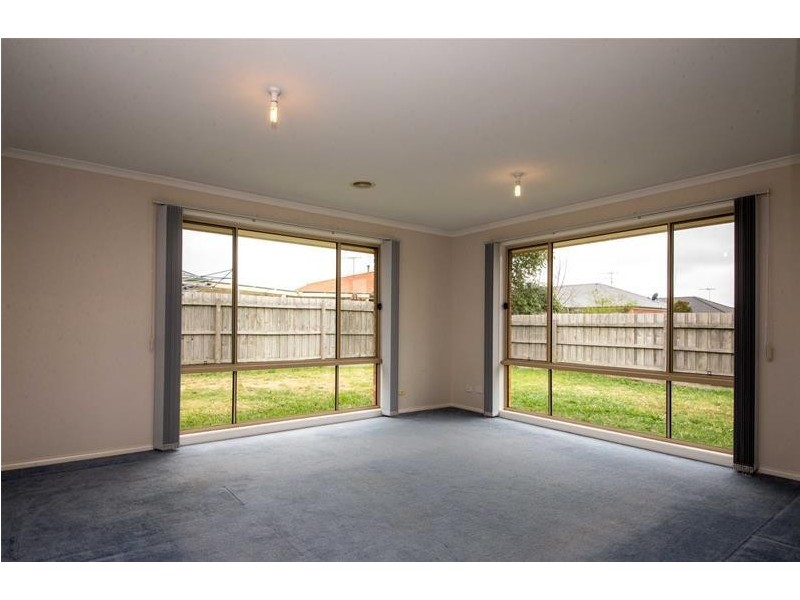3 Mason Mews, Pakenham VIC 3810