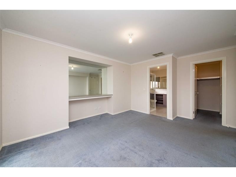 3 Mason Mews, Pakenham VIC 3810