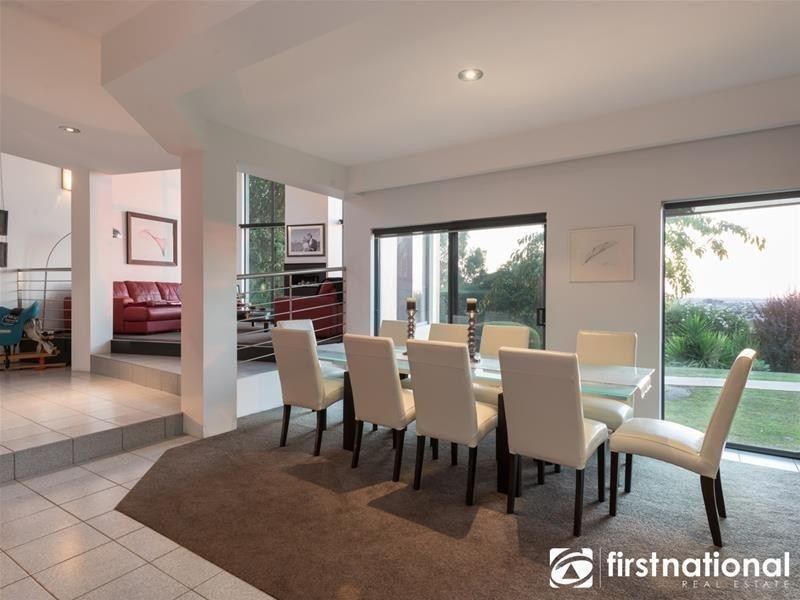 15 Caravelle Court, Berwick VIC 3806