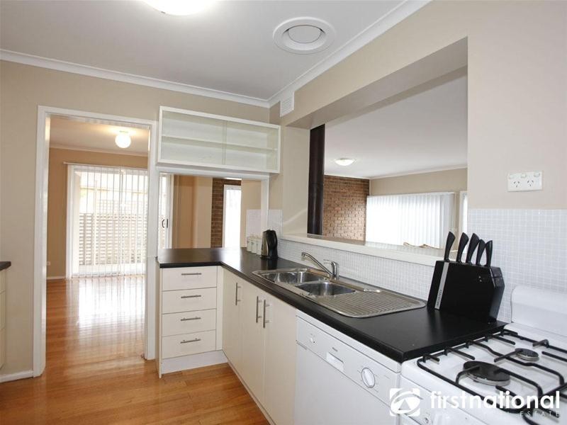 21 Snodgrass Street, Pakenham VIC 3810