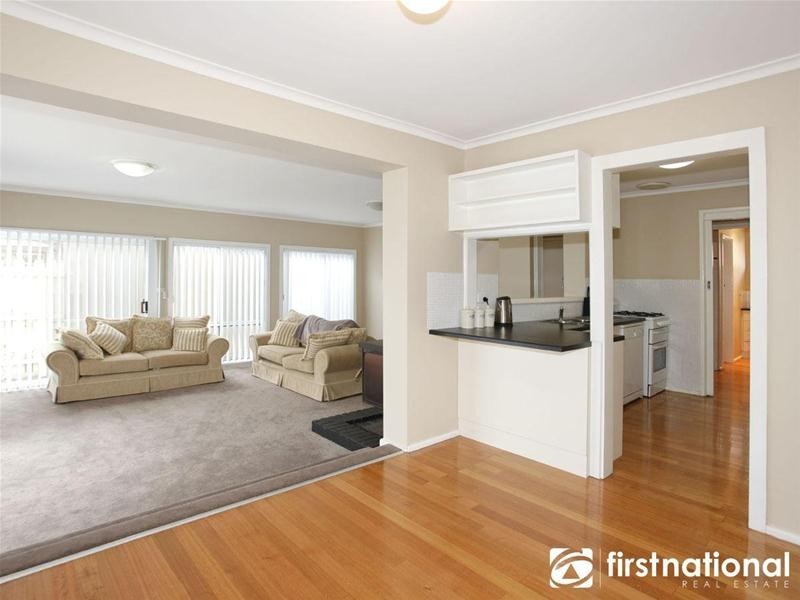 21 Snodgrass Street, Pakenham VIC 3810