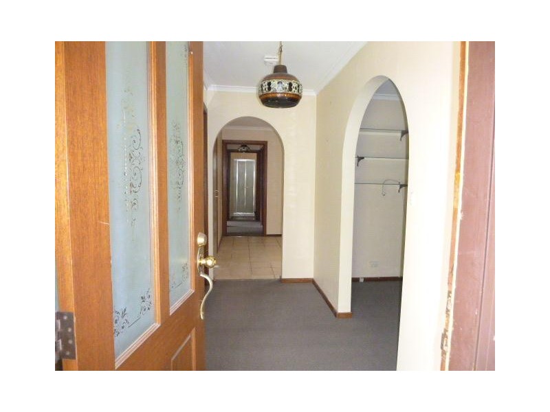 69 Valley Fair Drive, Narre Warren VIC 3805