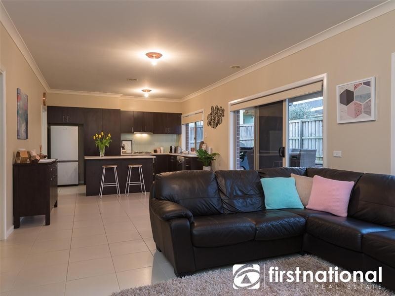28 Nature Avenue, Officer VIC 3809