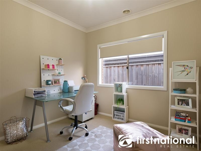 28 Nature Avenue, Officer VIC 3809