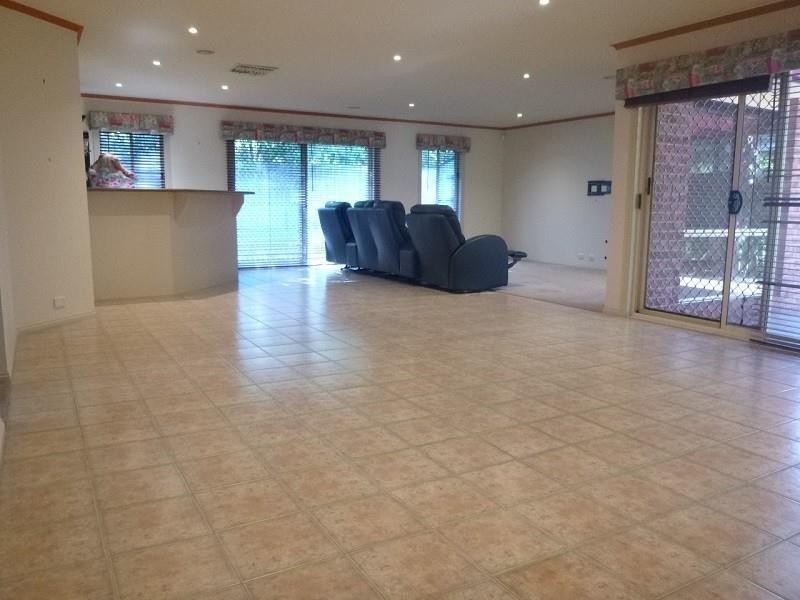 53 The Promenade, Narre Warren South VIC 3805