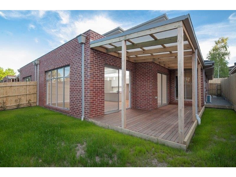 4 & 5/42 Buchanan Road, Berwick VIC 3806