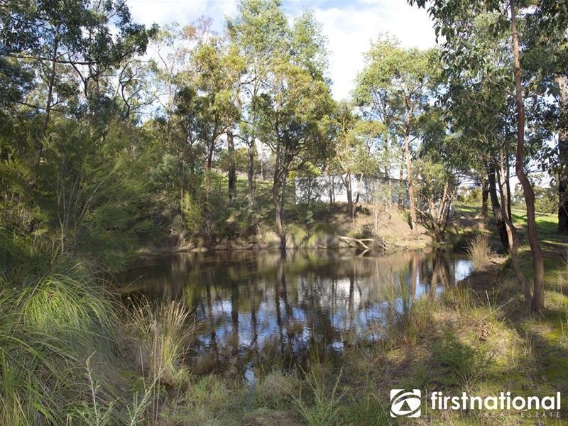 155 Gordon Road, Pakenham Upper VIC 3810